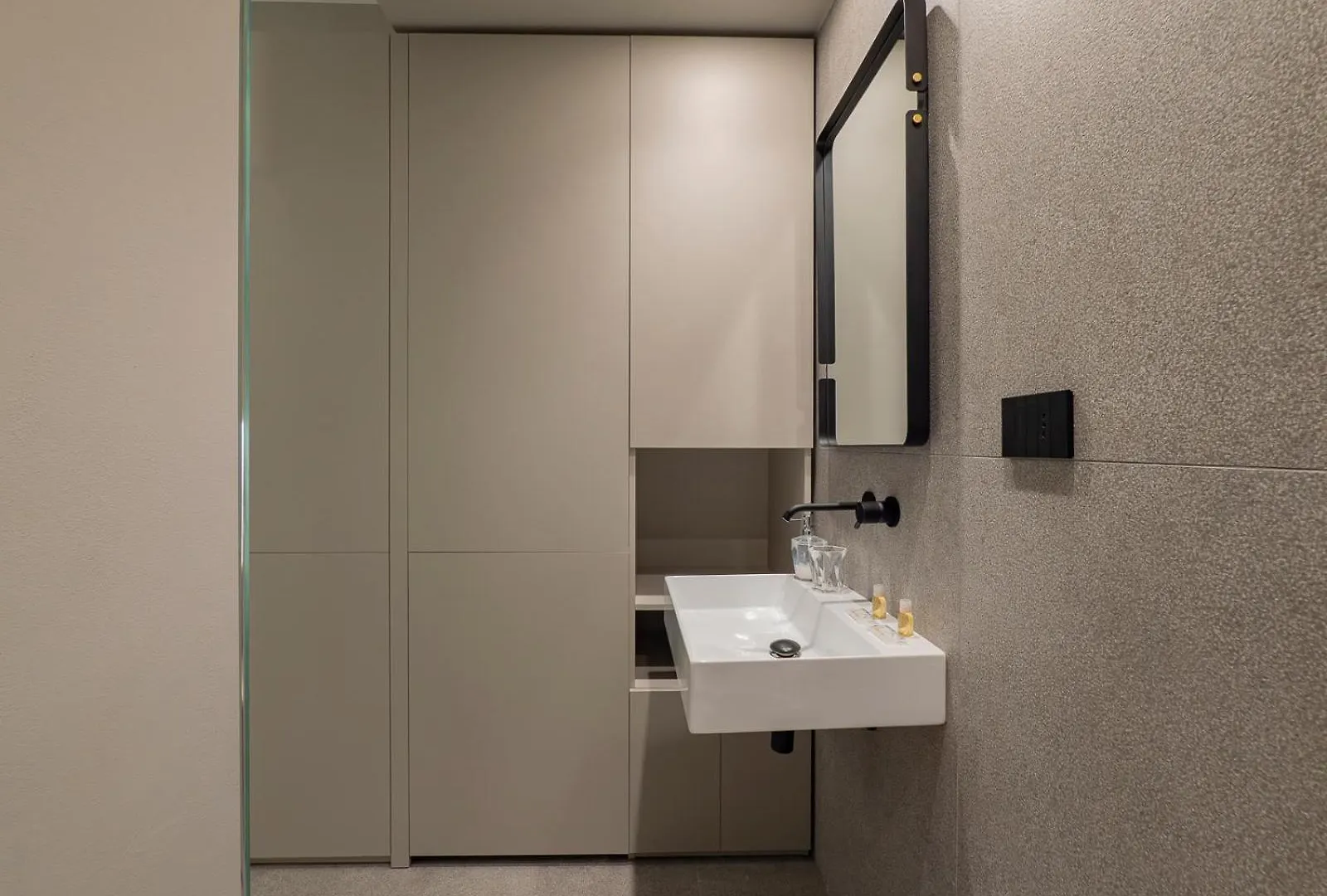 I Host Apartment - Cesare Da Sesto 23 Milan 0*,